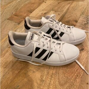 Classic Adidas Tennis Shoes